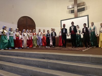 Traditionelle Tänze aus Behar